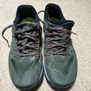 GREEN NIKE RUNNING Sneakers for men - size 10.5(US)